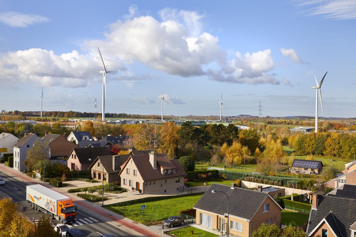 Dassenveld Wind Farm in Halle